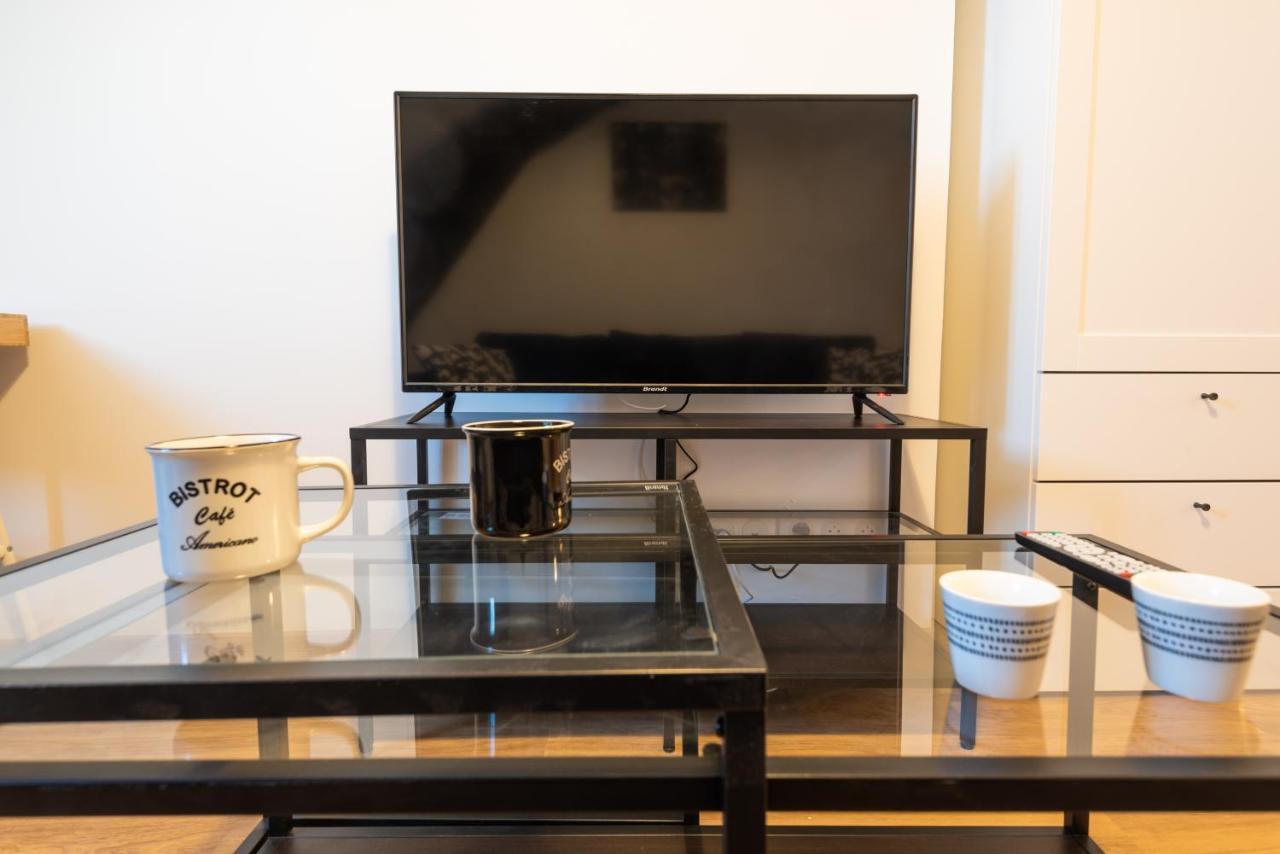 Appartement Coeur De Ville - Au Calme - Wifi - Four, Lave-Seche Linge Pau Buitenkant foto