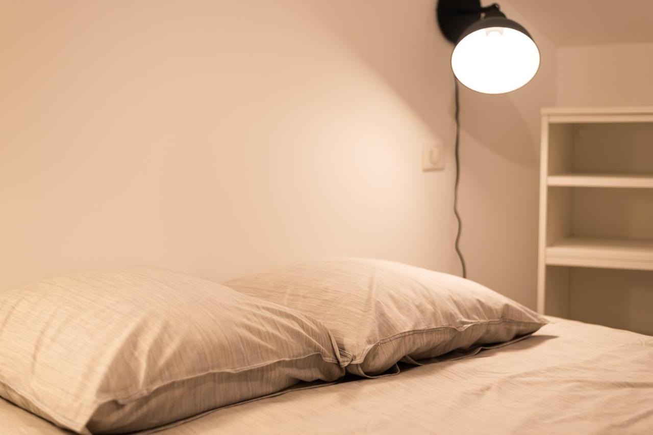 Appartement Coeur De Ville - Au Calme - Wifi - Four, Lave-Seche Linge Pau Buitenkant foto